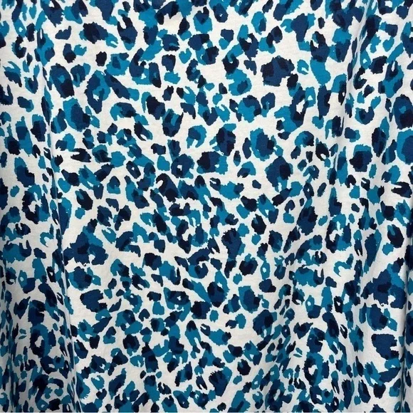 Roaman's Blue Leopard Print Cotton Long Sleeve V Neck Shirt 6X - Picture 2 of 7